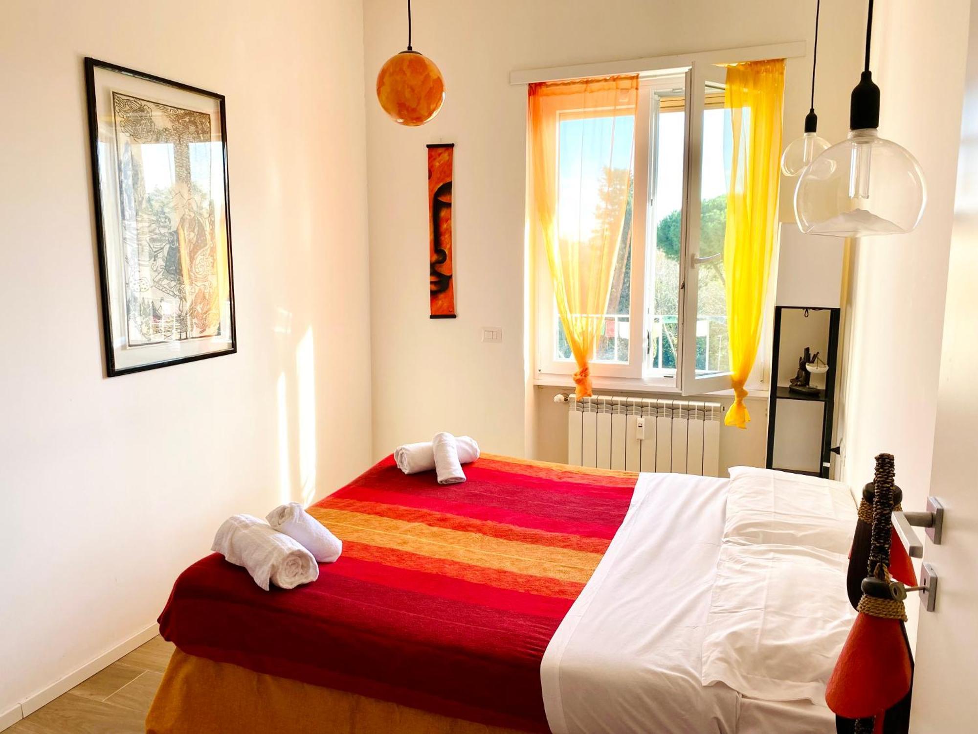 Kiran Lounge Apartment *